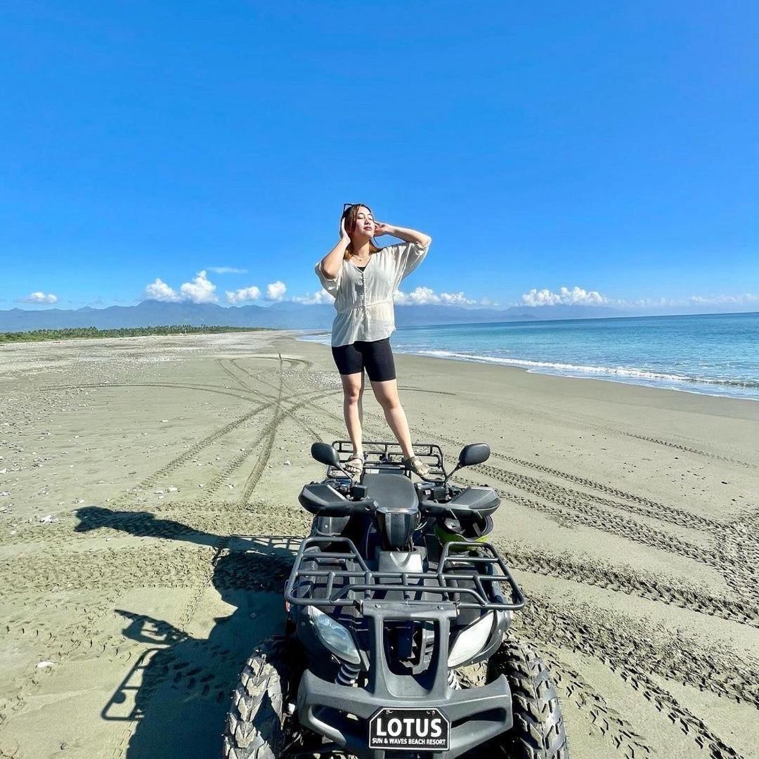 Lotus Sun & Waves Beach Resort Baler Luaran gambar
